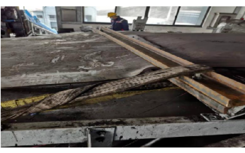 KWZK乐鱼体育在线注册,乐鱼体育（中国）钢丝输送带硫化机胶接工艺流程分享